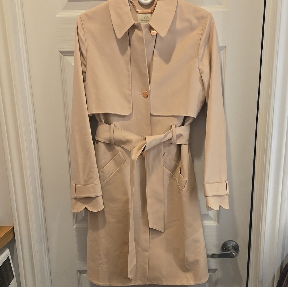 Elegant Pink Women's Trench Coat